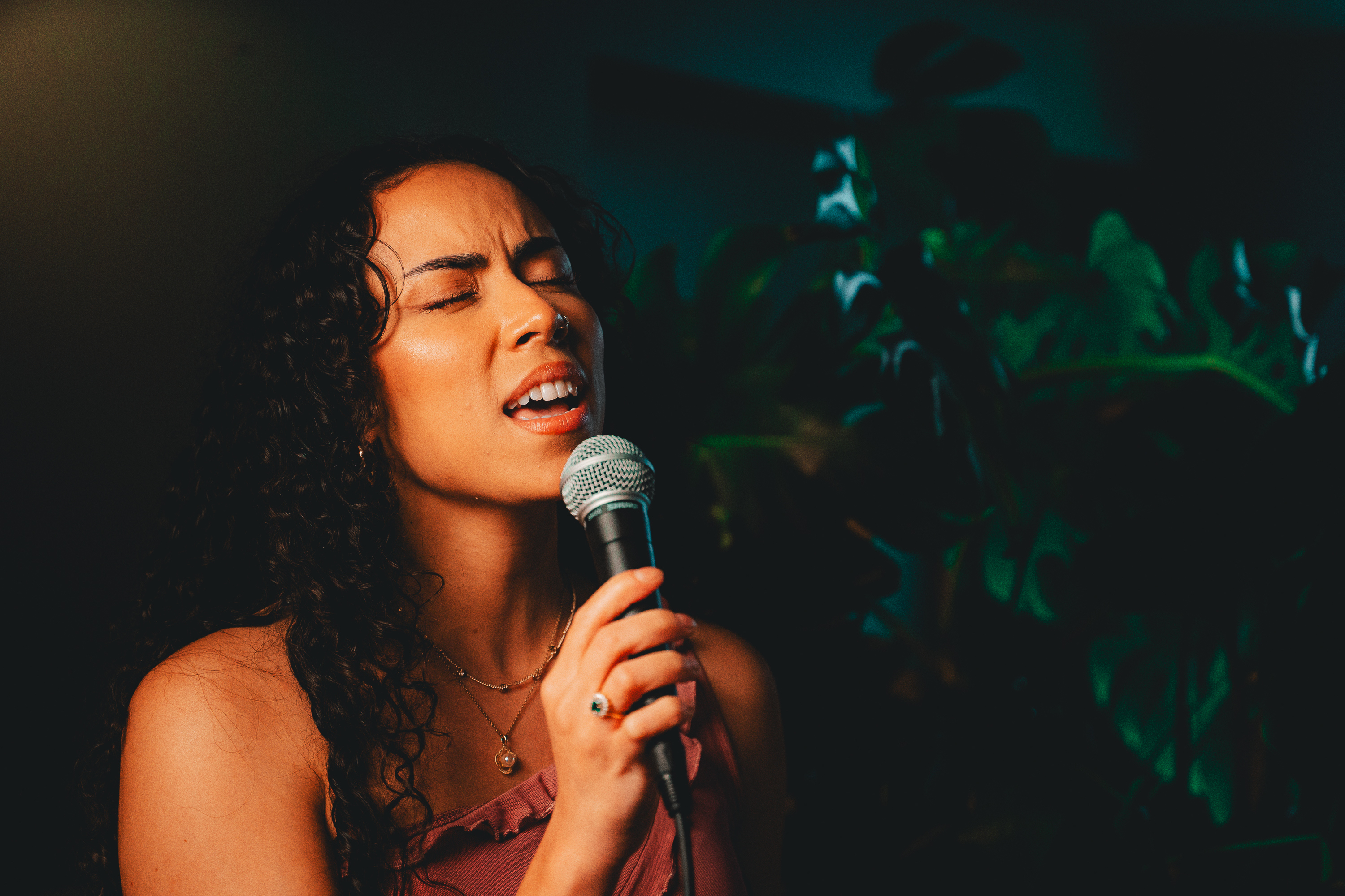 Aurora Duo | Nottingham Acoustic Duo For Hire