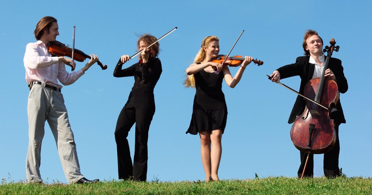 ジグソーパズル |Turner 写真用 Happy Howl-Idays パズル - 1000ピース (8410530) Howl at the Moon San Antonio (2025) - All You Need to Know BEFORE