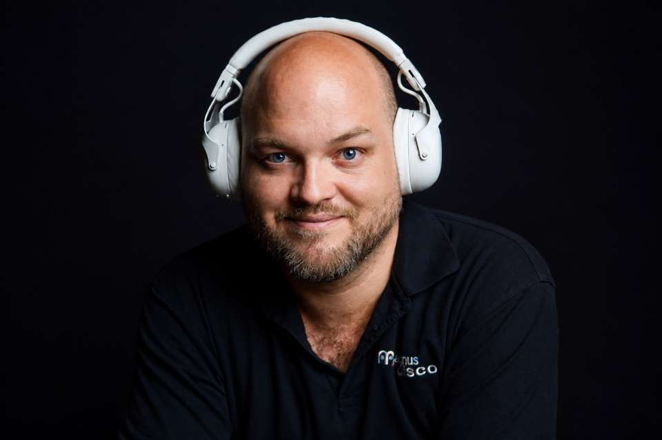DJ Simon Brian | Northumberland DJ For Hire Main