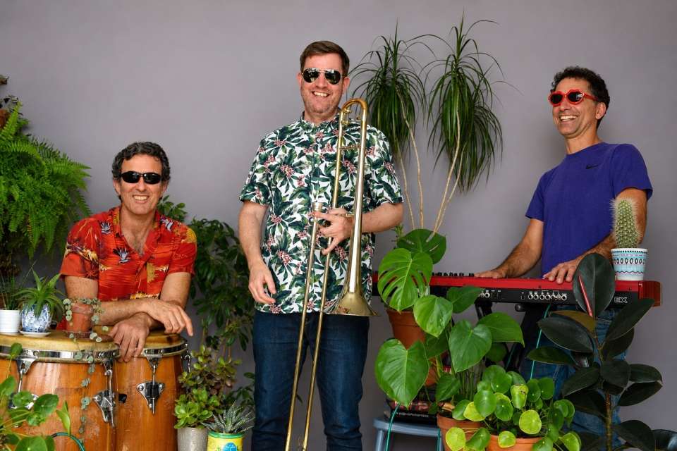 Tempo Latino | Leeds latin band hire Main