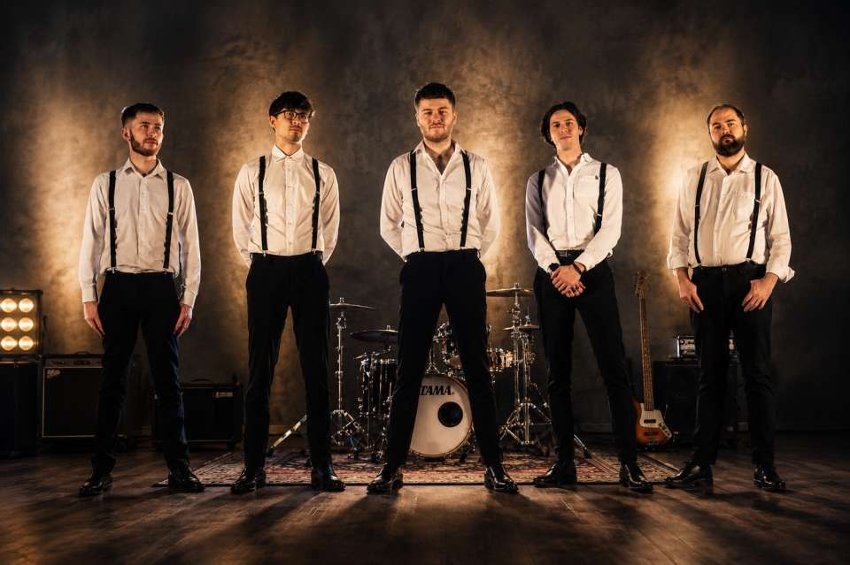 The Quintessentials Somerset Rock and Pop Band For Hire Main