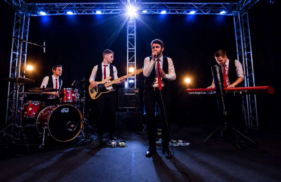 The Starlighters Oxford Rock and Pop Band For Hire Main