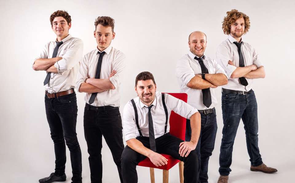The Northern Lights Lancashire wedding party band hire png