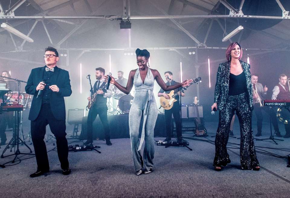 Renegades wedding party band wiltshire