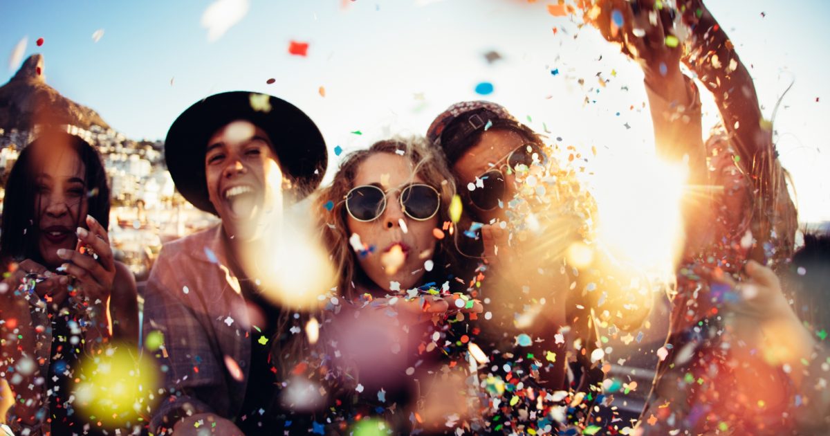 The Essential Guide to Throwing an Epic 2000s Theme Party | Function  Central