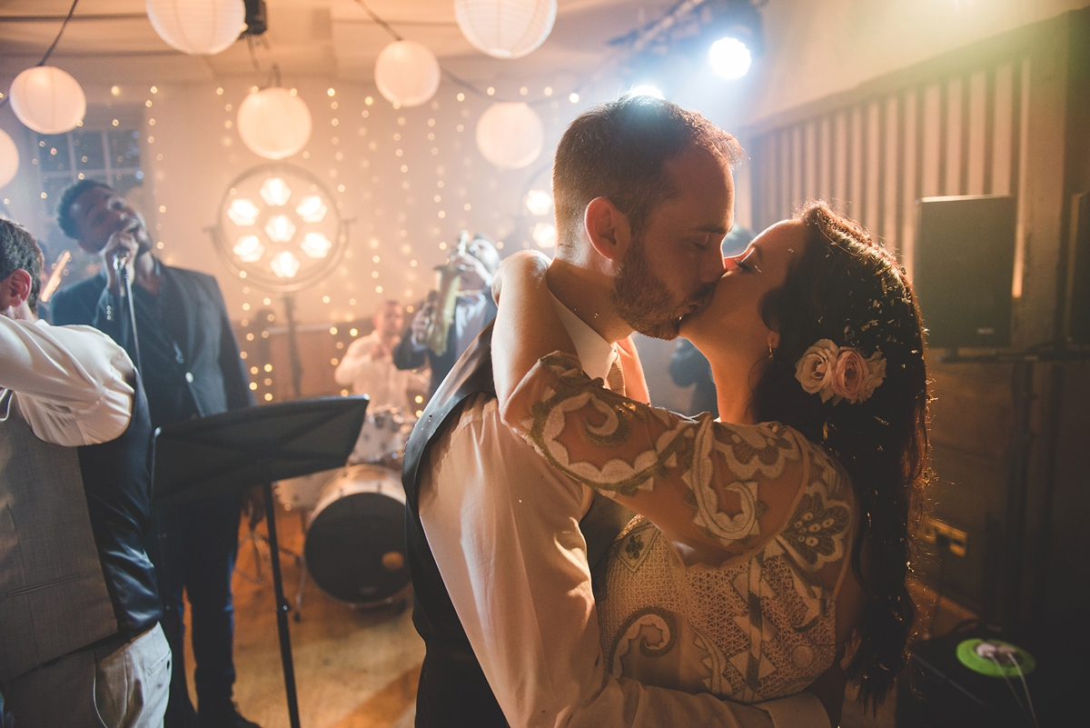 69 Last Dance Songs for Your Wedding in 2025